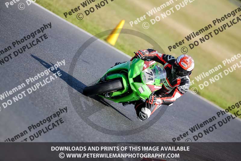 enduro digital images;event digital images;eventdigitalimages;no limits trackdays;peter wileman photography;racing digital images;snetterton;snetterton no limits trackday;snetterton photographs;snetterton trackday photographs;trackday digital images;trackday photos